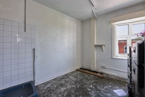 Photo 14- click for photo gallery